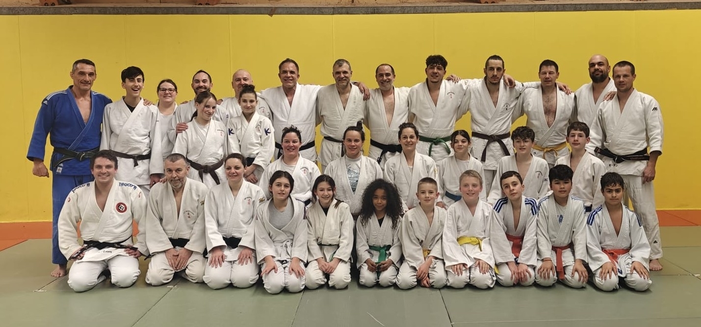 🥋✨ Entraînement commun : un superbe moment de judo et de convivialité ! ✨🥋
