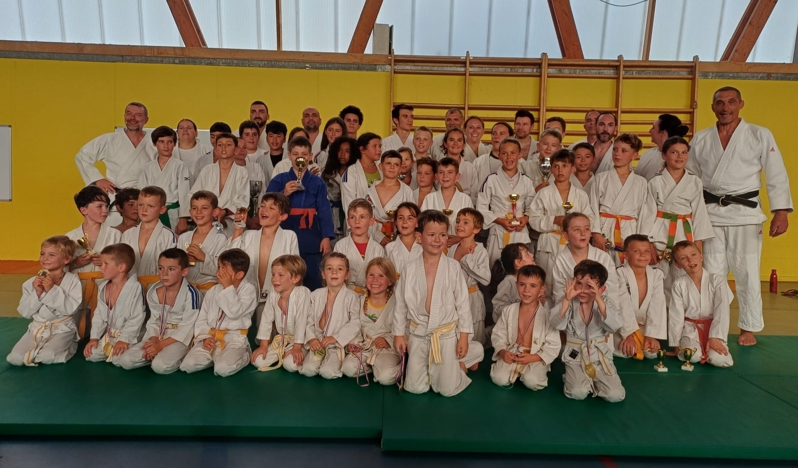 🎉 Clap de fin au Dojo Andeolais pour cette saison ! 🥋